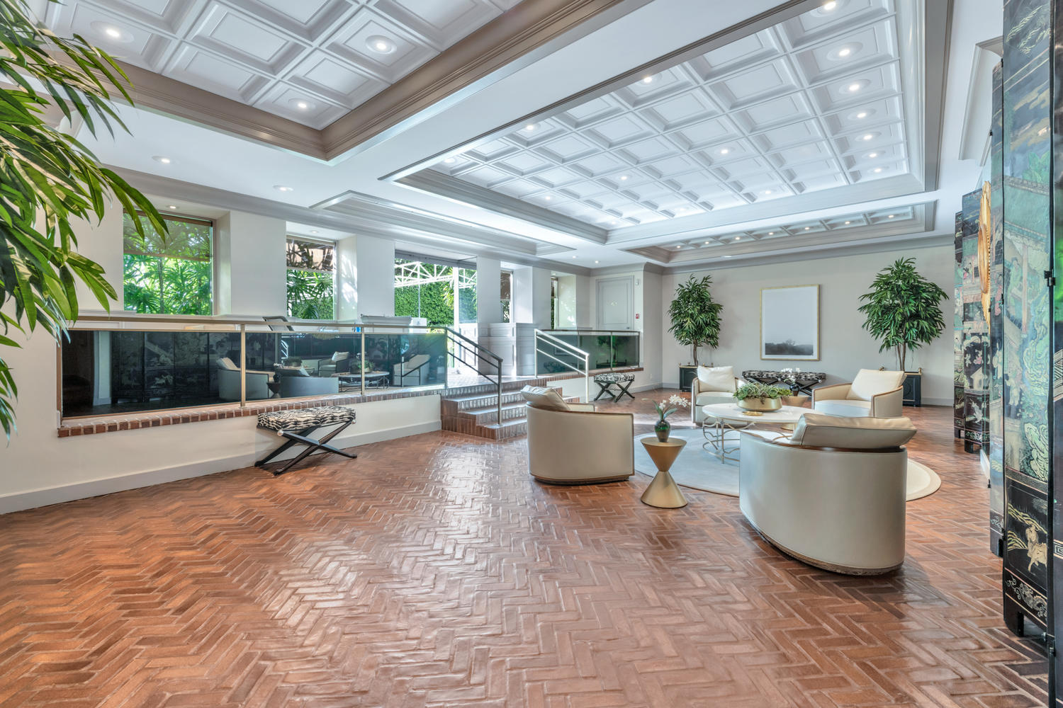 KIRKLAND HOUSE CONDO - Residential