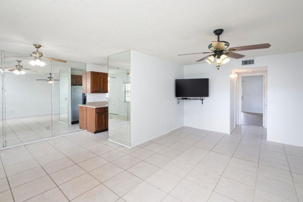 Photo of 32 Lake Vista 103 Trail #103, Port Saint Lucie, FL 34952 (MLS # R10962795)