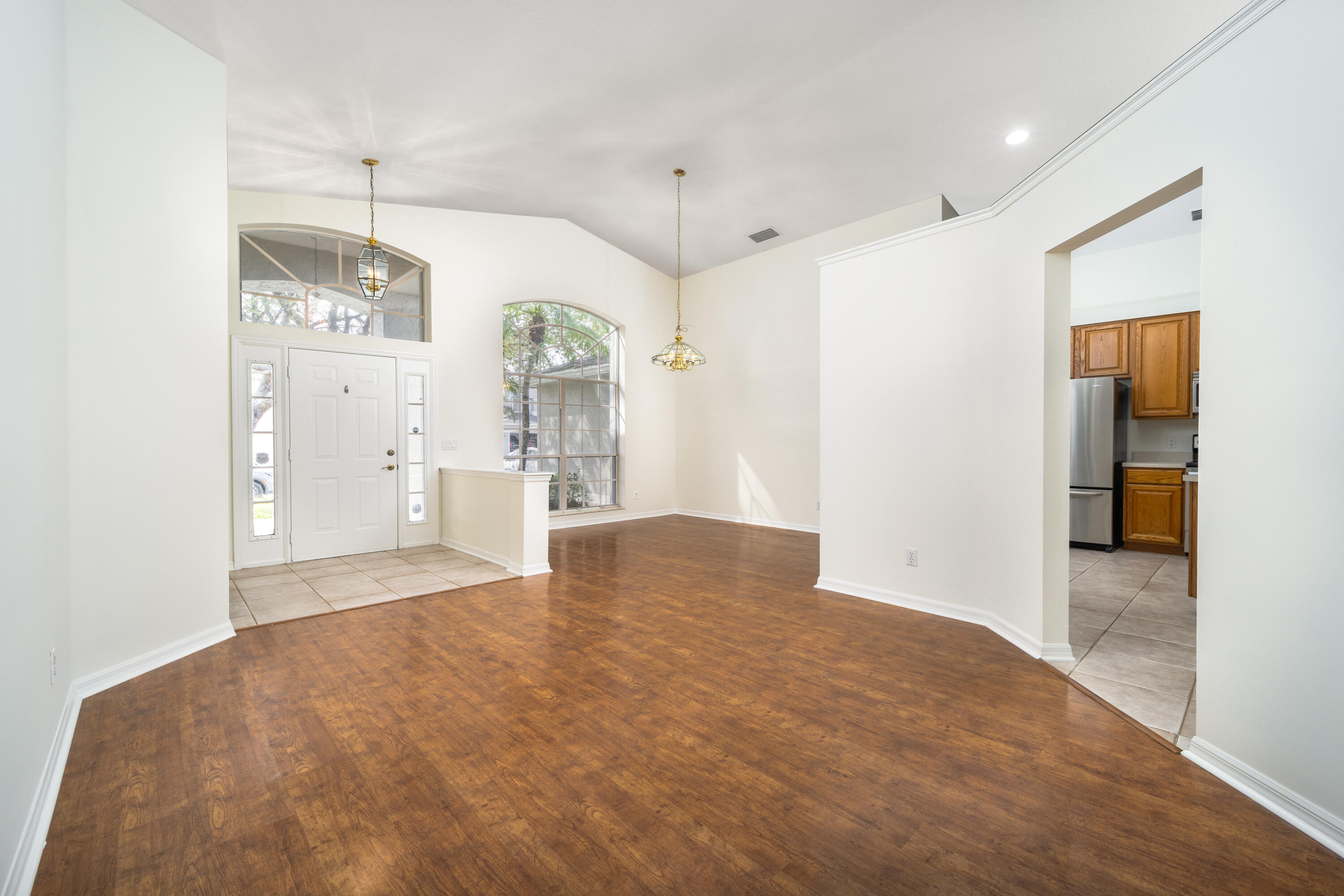 ISLESWORTH - Residential