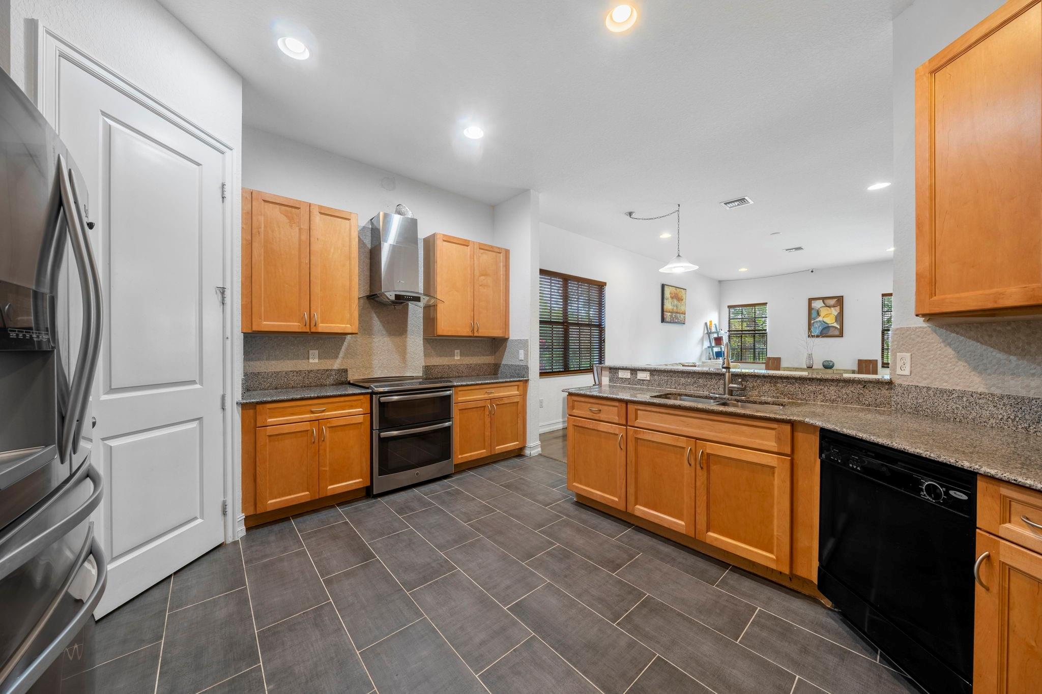 Parkland Village Rep One - Residential Lease