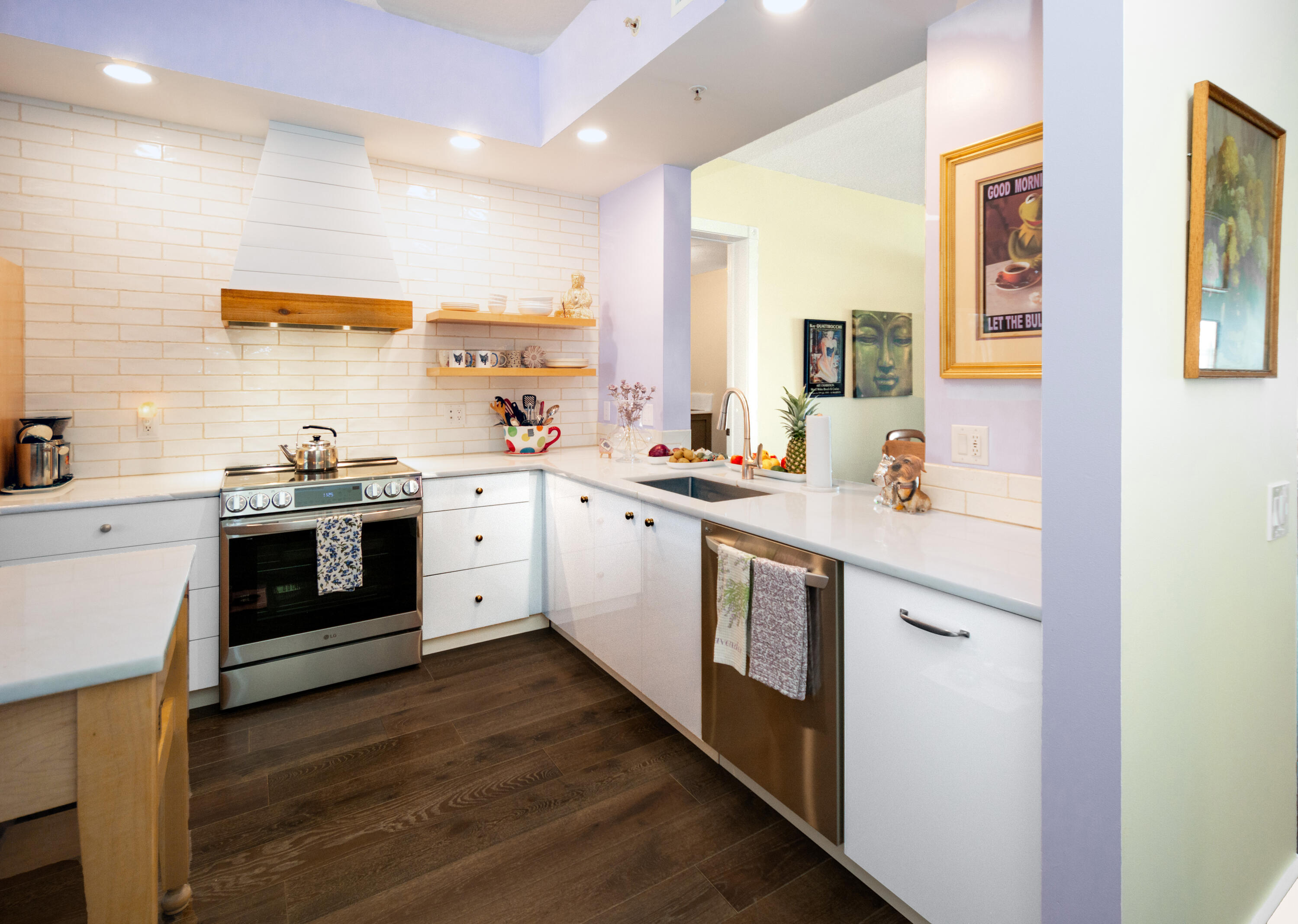 HARBOUR ISLE AT HUTCHINSON ISLAND WEST, A CONDOMIN - Residential