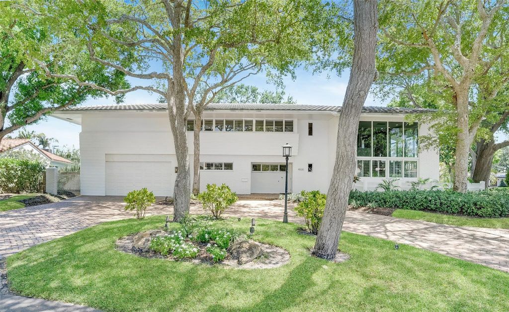 Photo of 4500 NE 21st Lane, Fort Lauderdale, FL 33308 (MLS # F10498849)