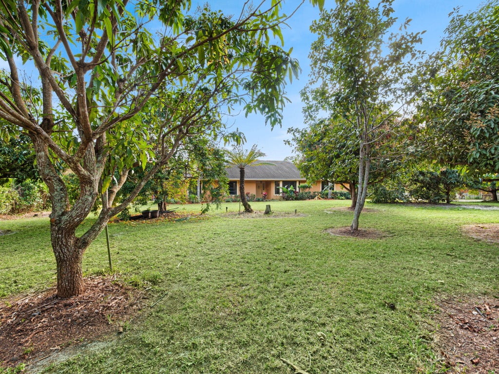 Photo of 13394 N 150th Court N, Jupiter, FL 33478 (MLS # R11054479)