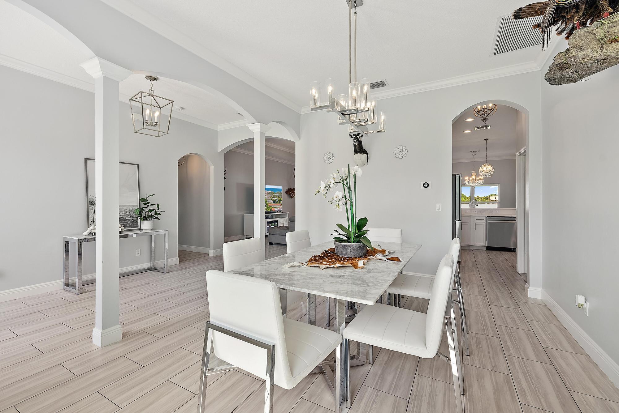 BRIDLEWOOD RANCHES - Residential