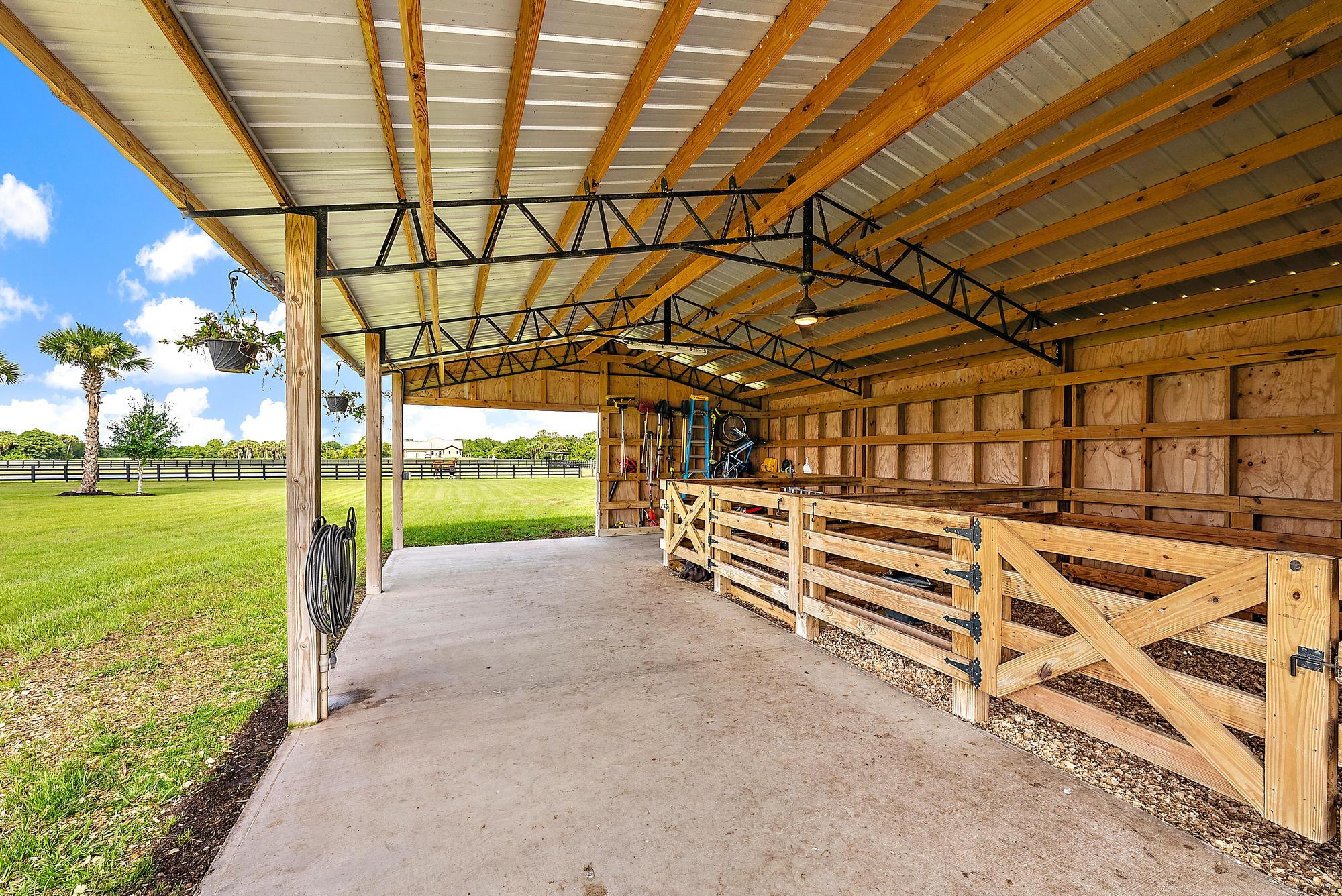 BRIDLEWOOD RANCHES - Residential