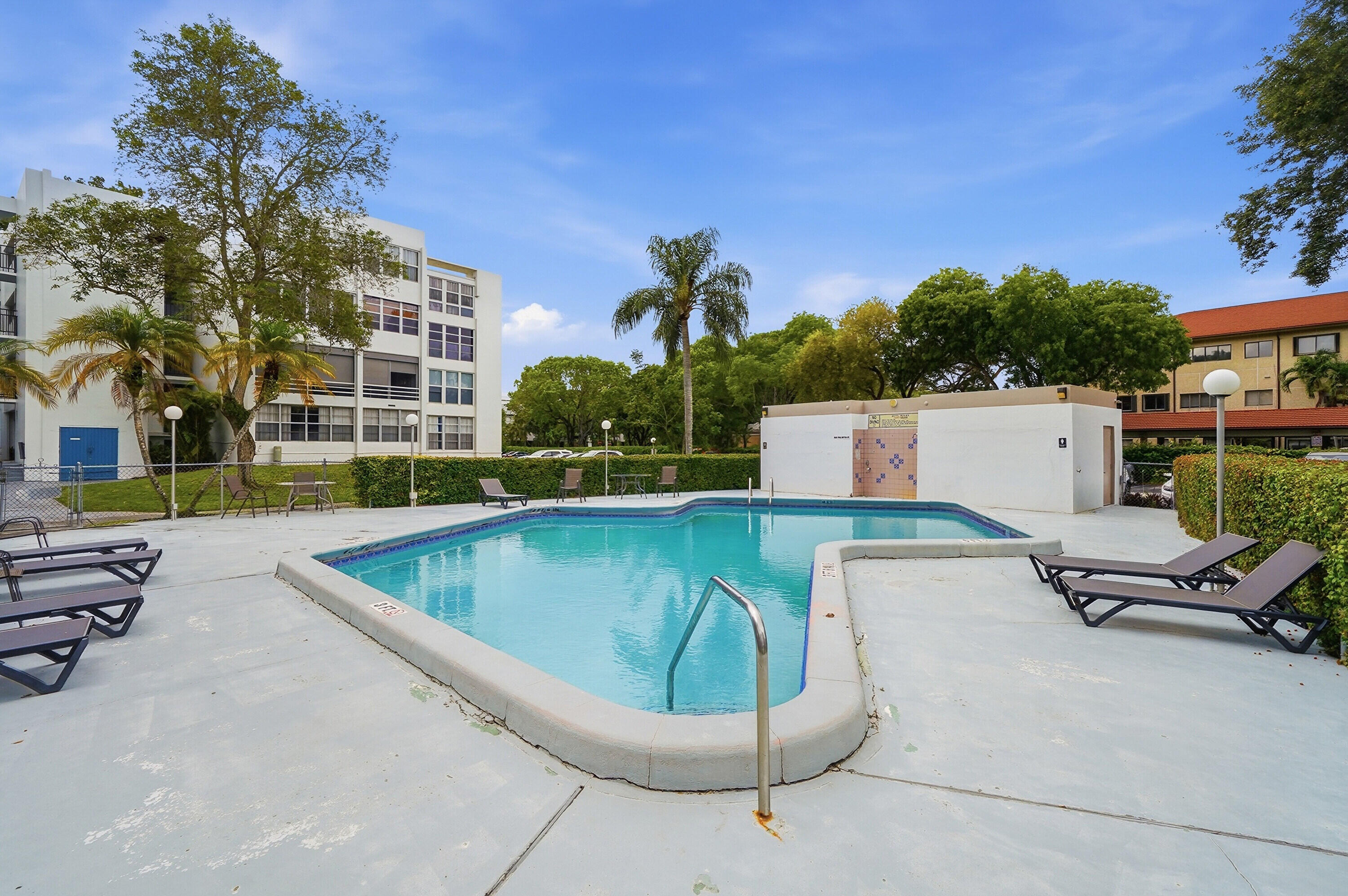 PLANTATION ROYAL SECTION ONE - Residential