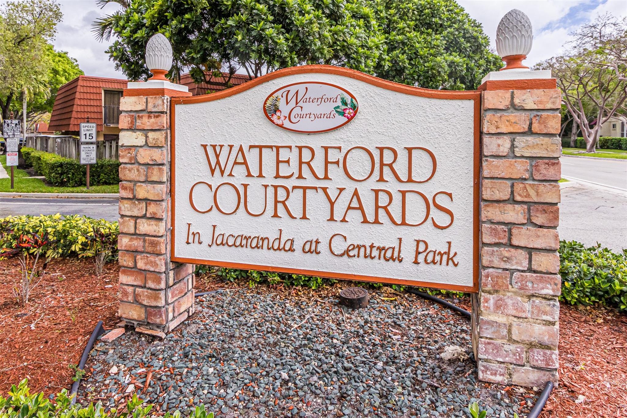 Waterford Courtyards - Residential