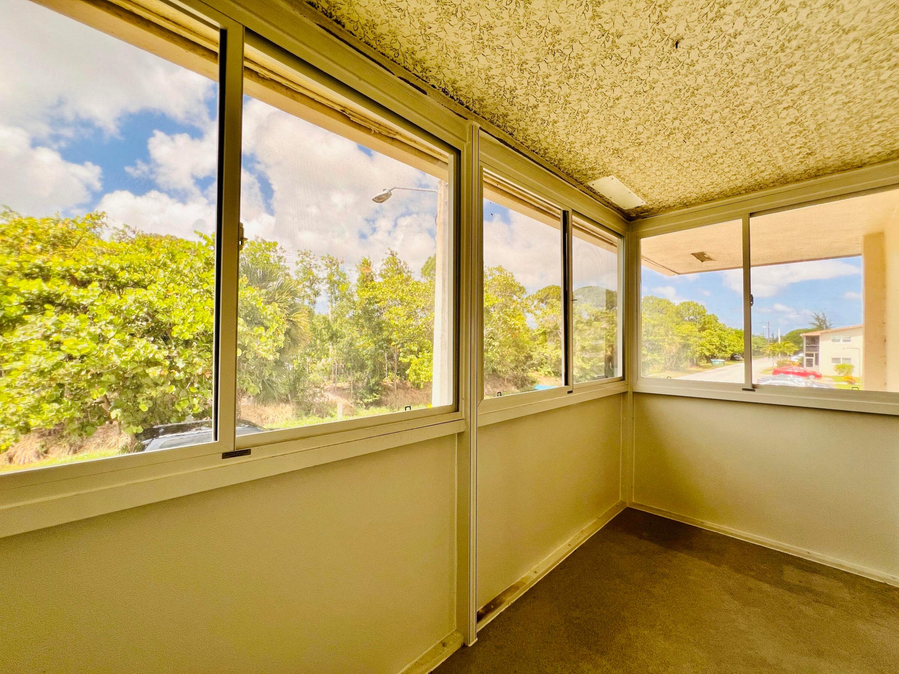 CENTURY VILLAGE - NORWICH CONDO - Residential