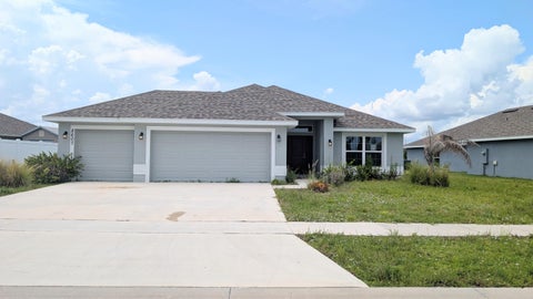 Photo of 8607 MERANO Avenue, Fort Pierce, FL 34951 (MLS # B26069886)