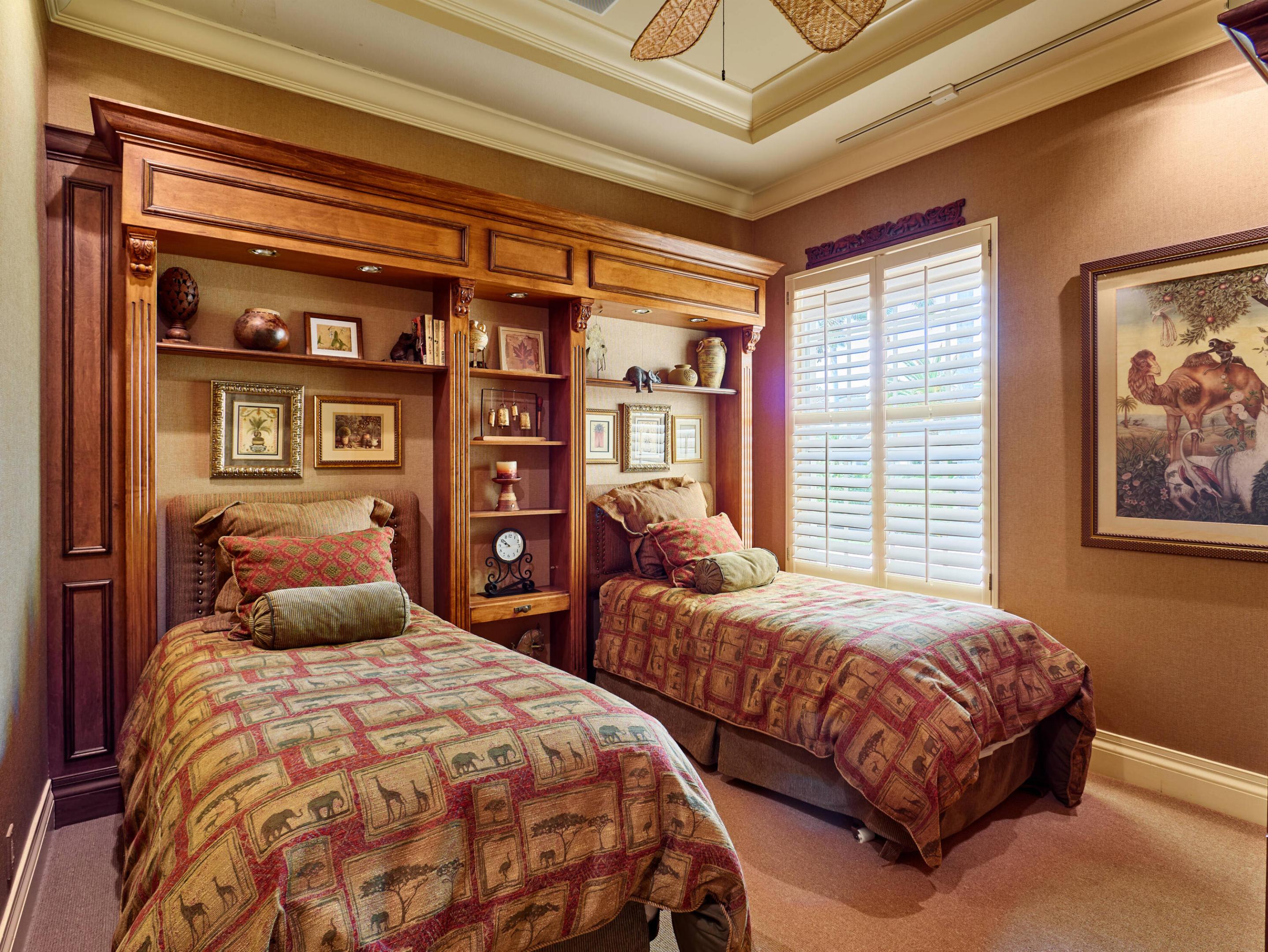 Ibis Golf and Country Club - Hawk's Landing - Residential