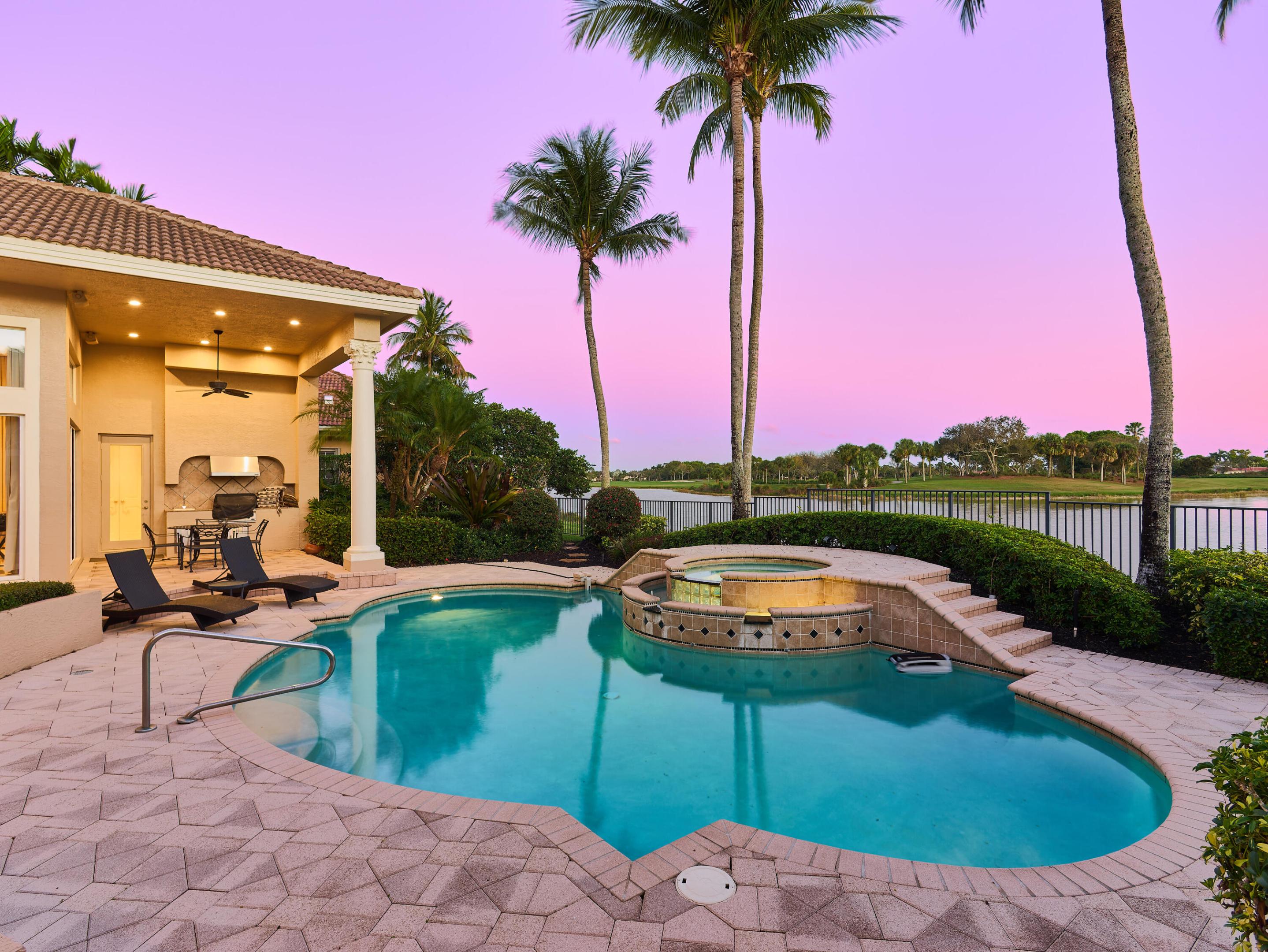 7536 Hawks Landing Drive