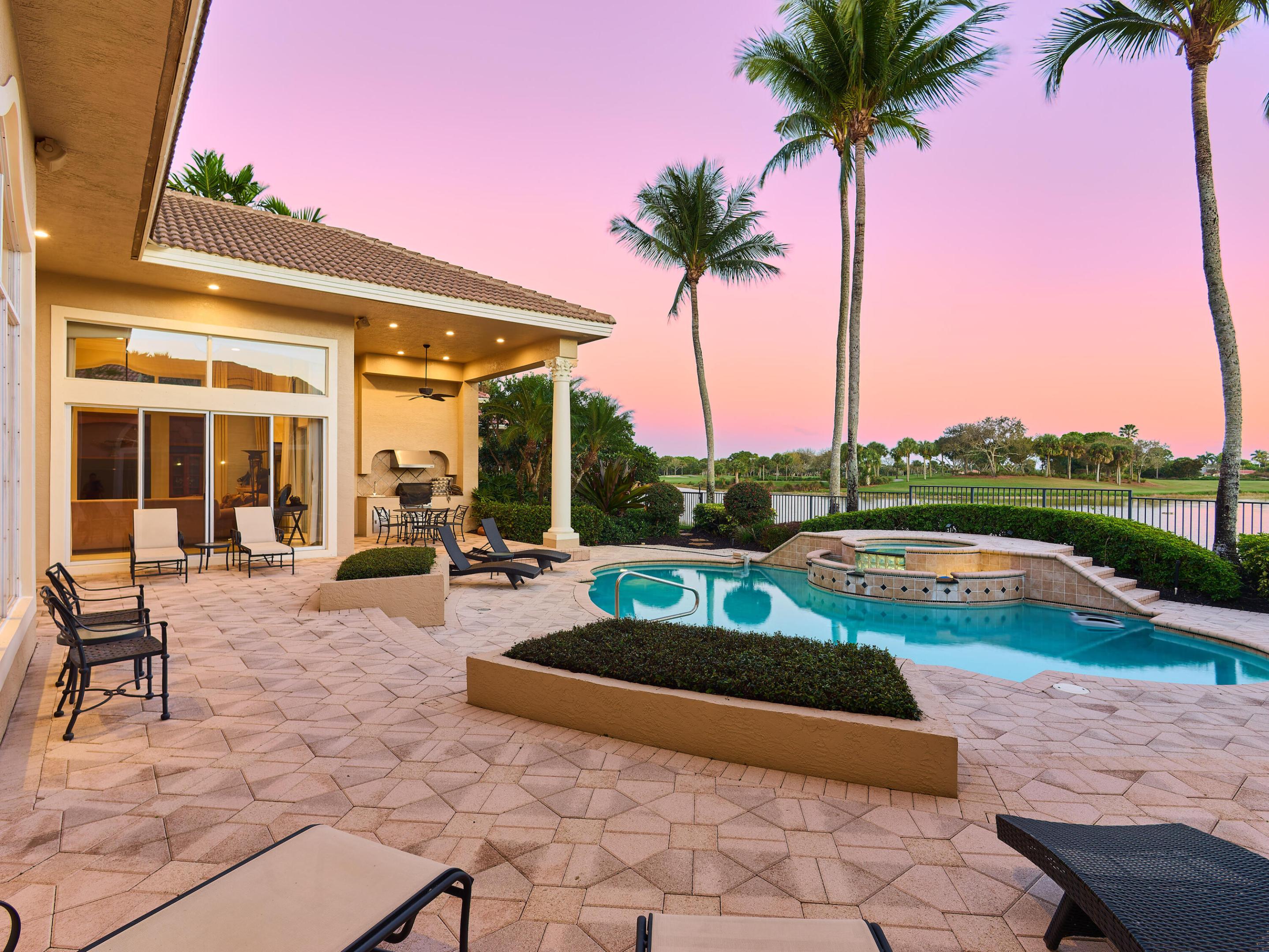 7536 Hawks Landing Drive