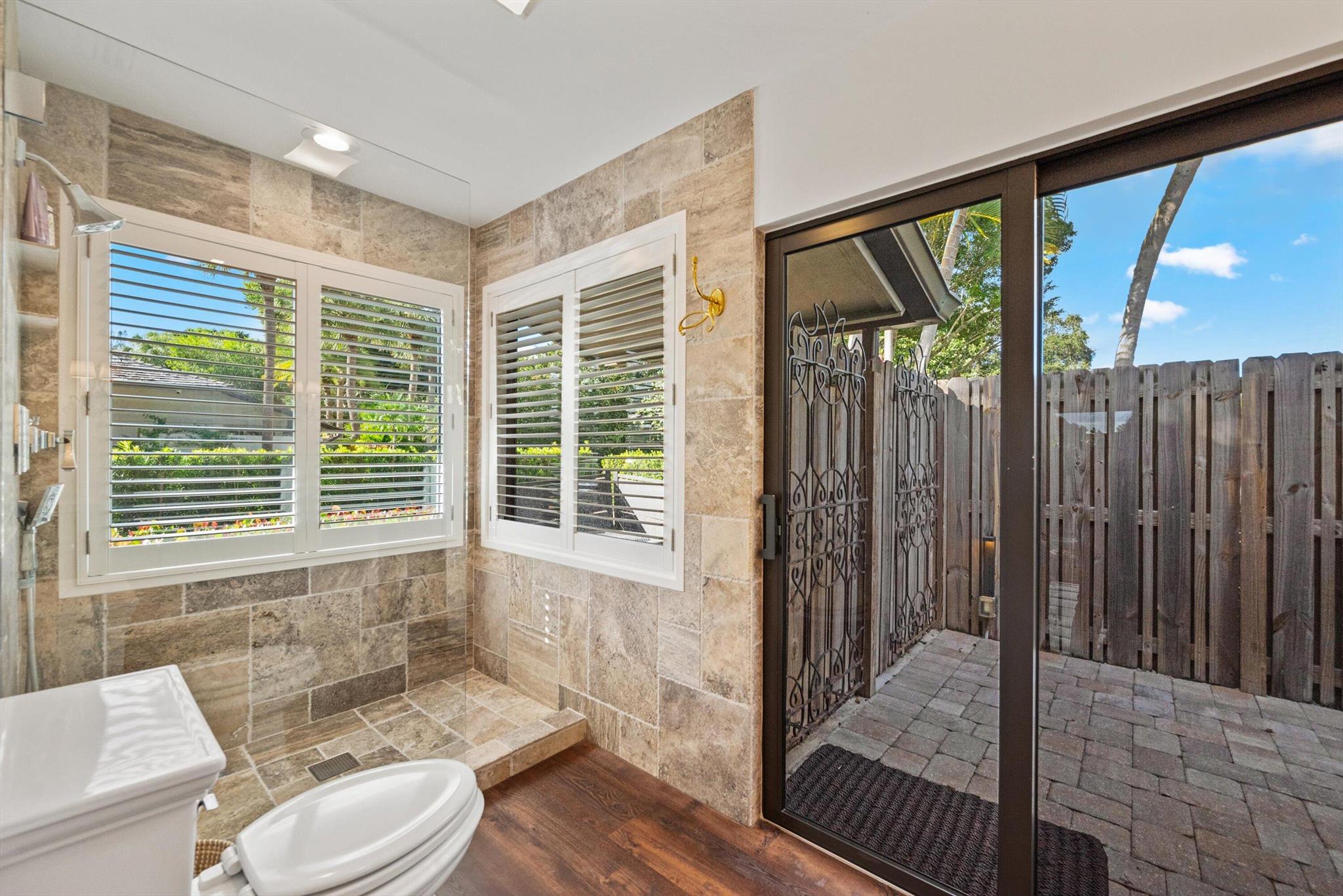 GOLF AND TENNIS VILLAGE P - Residential