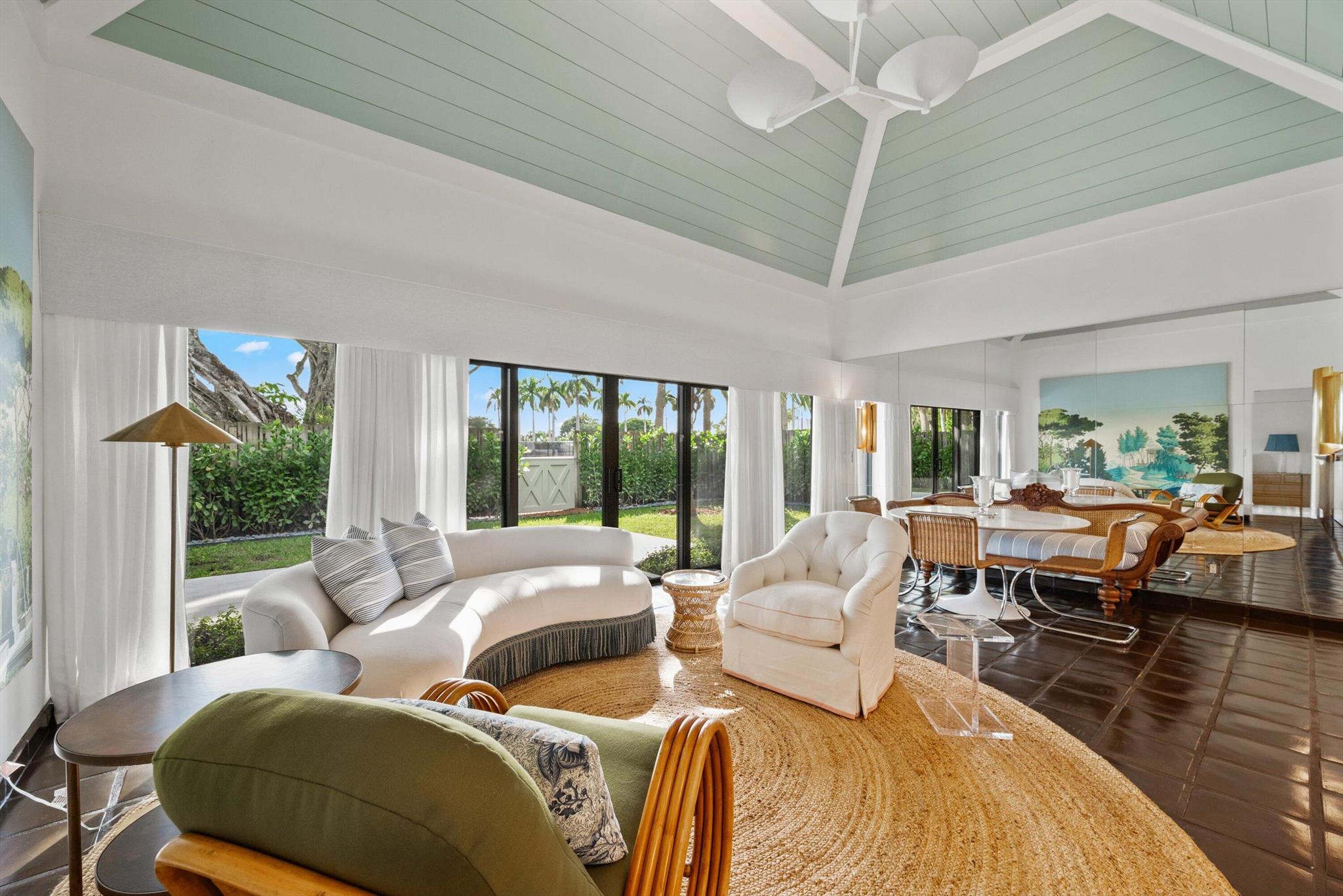 GOLF AND TENNIS VILLAGE P - Residential