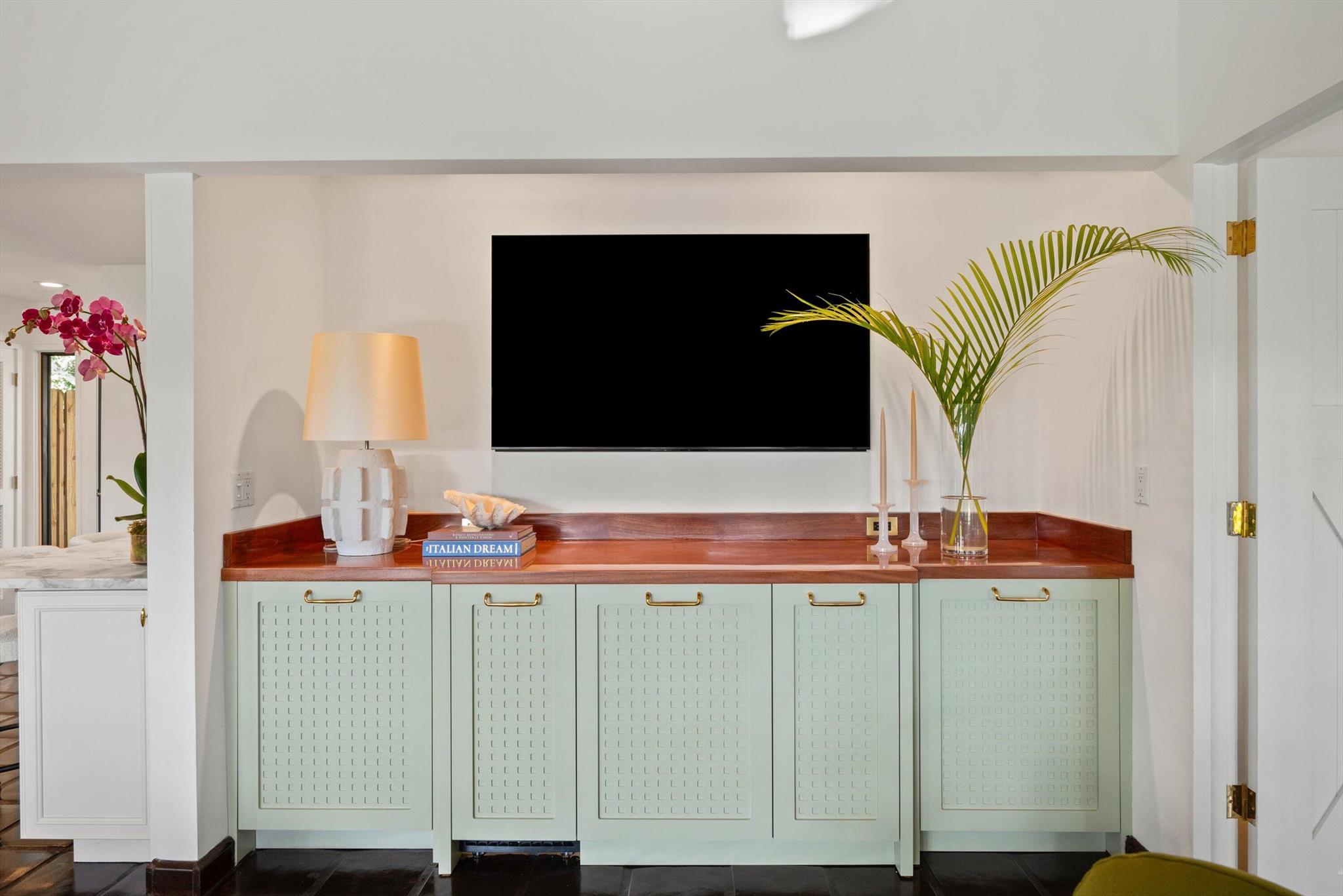 GOLF AND TENNIS VILLAGE P - Residential