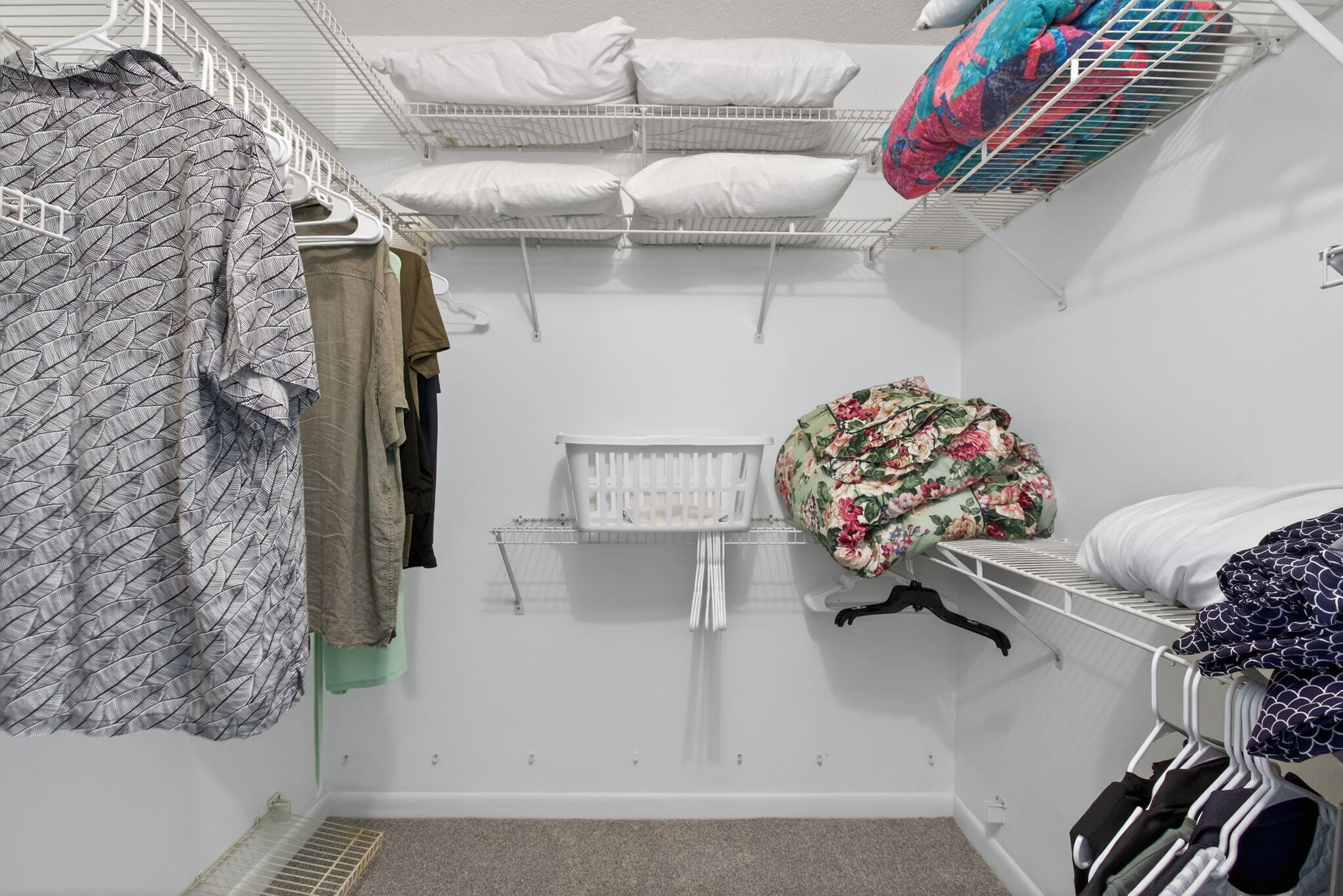 LUCAYA VILLAGE 2-B CONDO - Residential