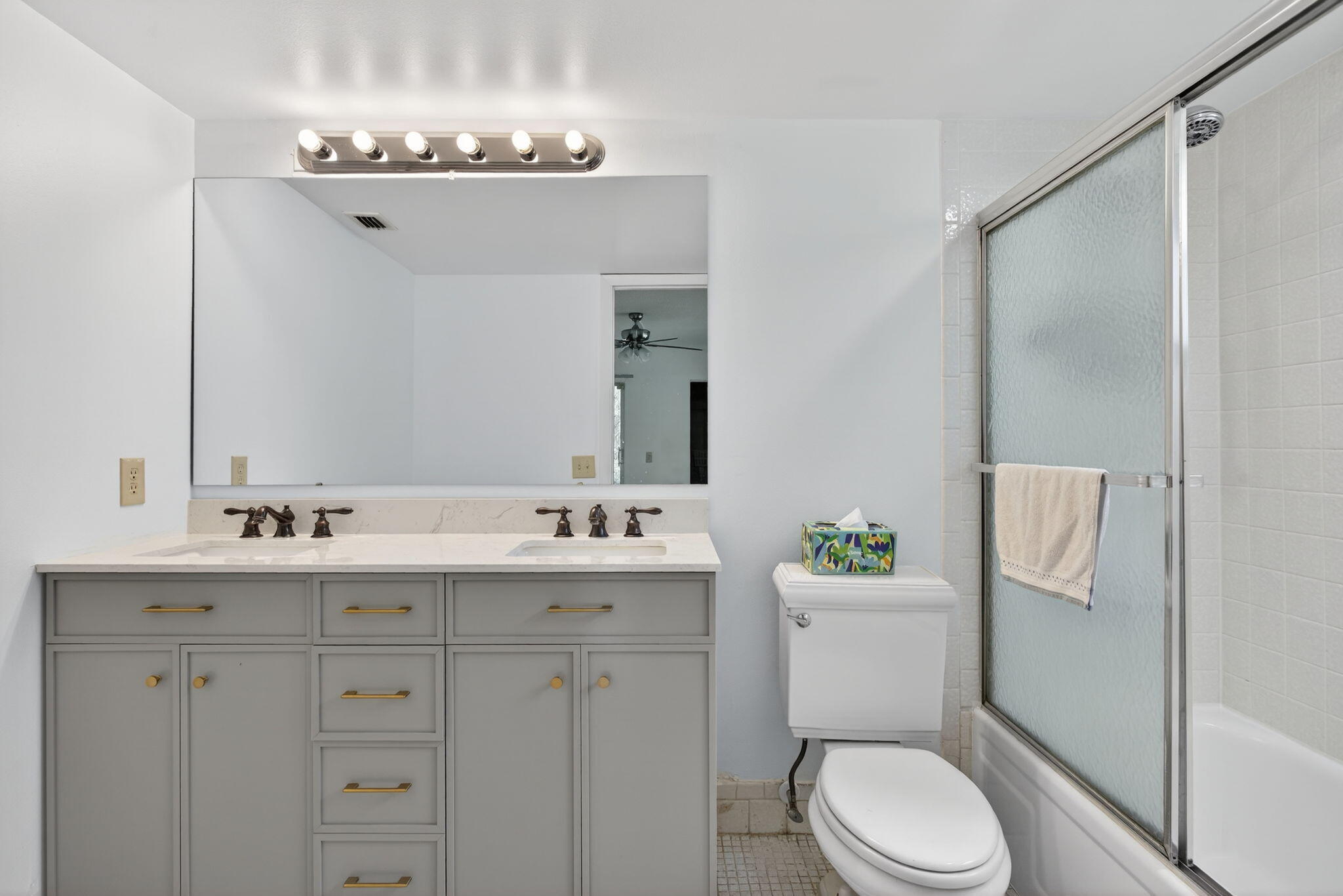 LUCAYA VILLAGE 2-B CONDO - Residential