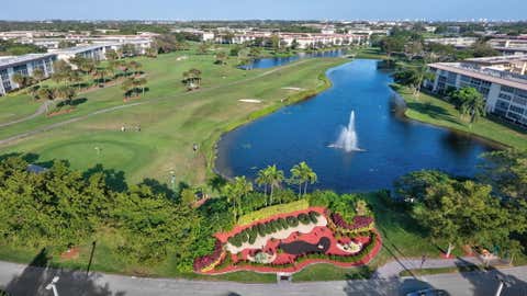 Tiny photo for 2201 Lucaya Bend #A1, Coconut Creek, FL 33066 (MLS # B26011023)