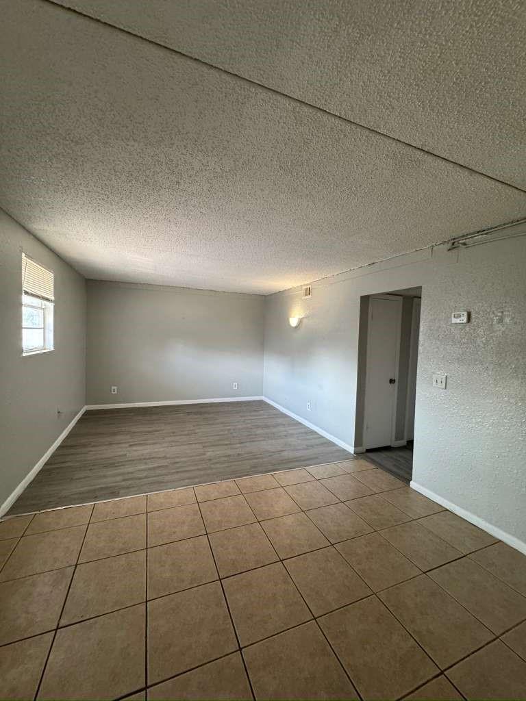 JACKSONVILLE - Residential Lease