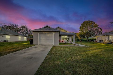 A home in Port St Lucie