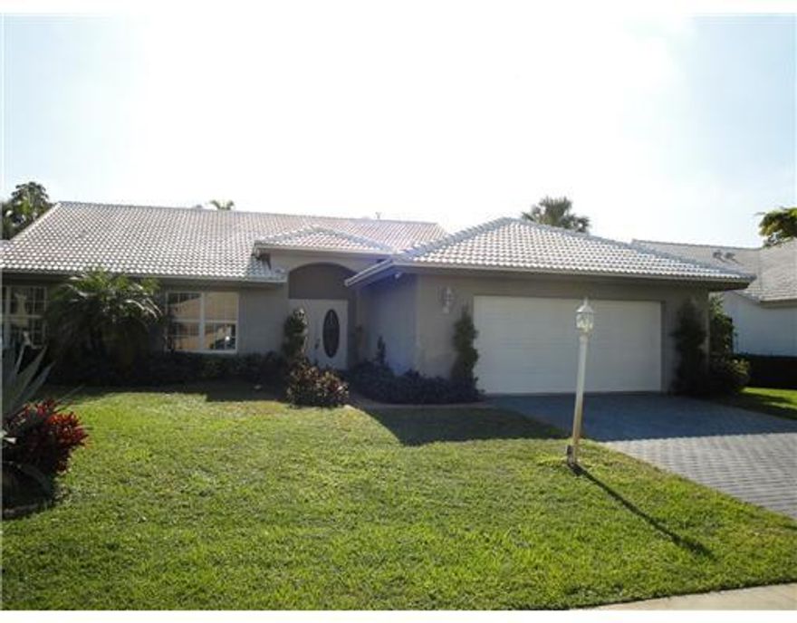 Recently renovated 3 BR with office.  Beautiful kitchen. Tile flooring throughout.  Large master bedroom. Impact glass. Great pool area with plenty of privacy. Minimum 5 month rental. Membership to the exclusive Club is included in the monthly rent.