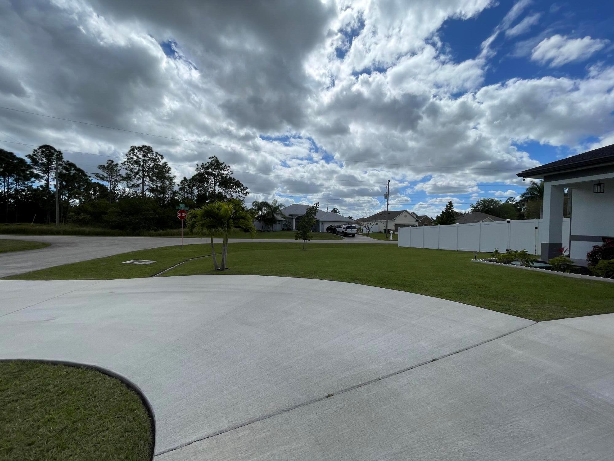 PORT ST LUCIE SECTION 35 - Residential