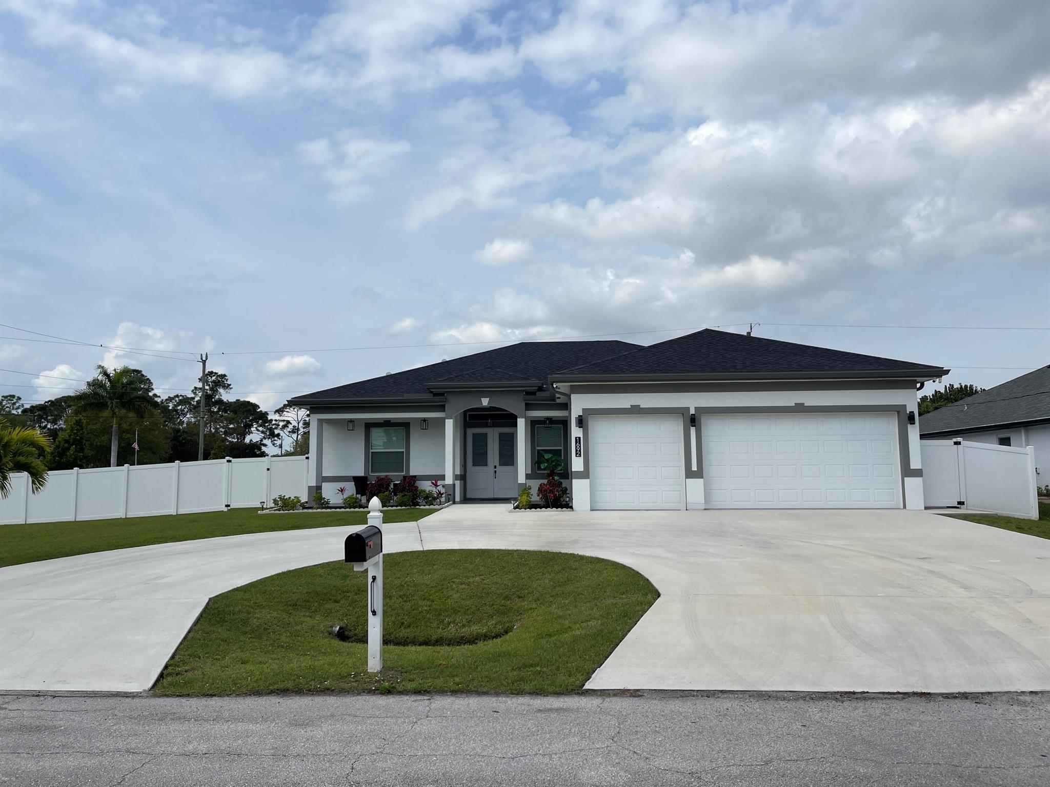 PORT ST LUCIE SECTION 35 - Residential