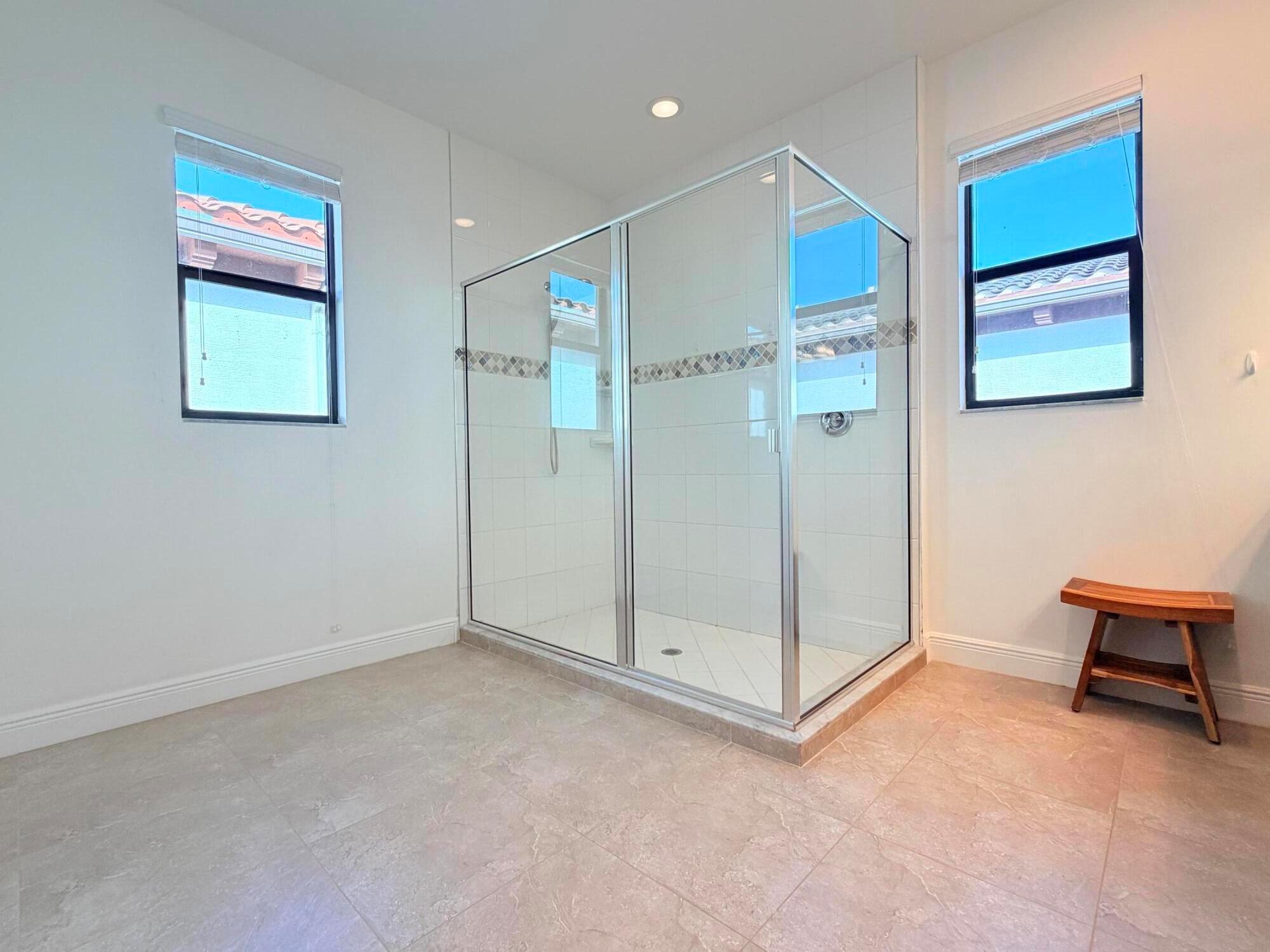 ALTON - Residential Lease