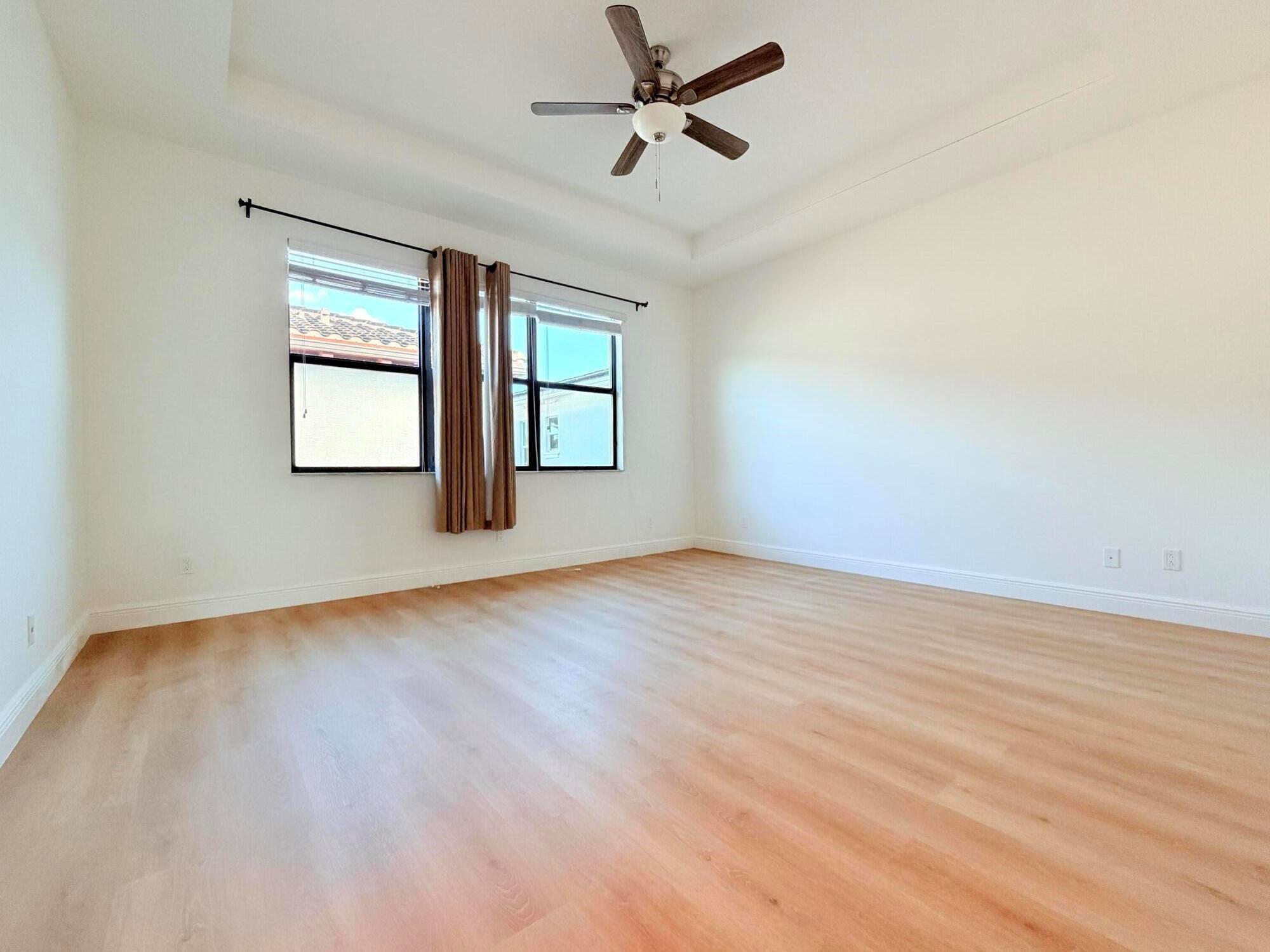 ALTON - Residential Lease