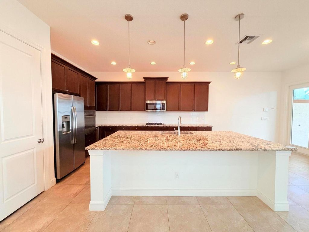 Photo of 2074 Dickens Terrace, Palm Beach Gardens, FL 33418 (MLS # R11145909)