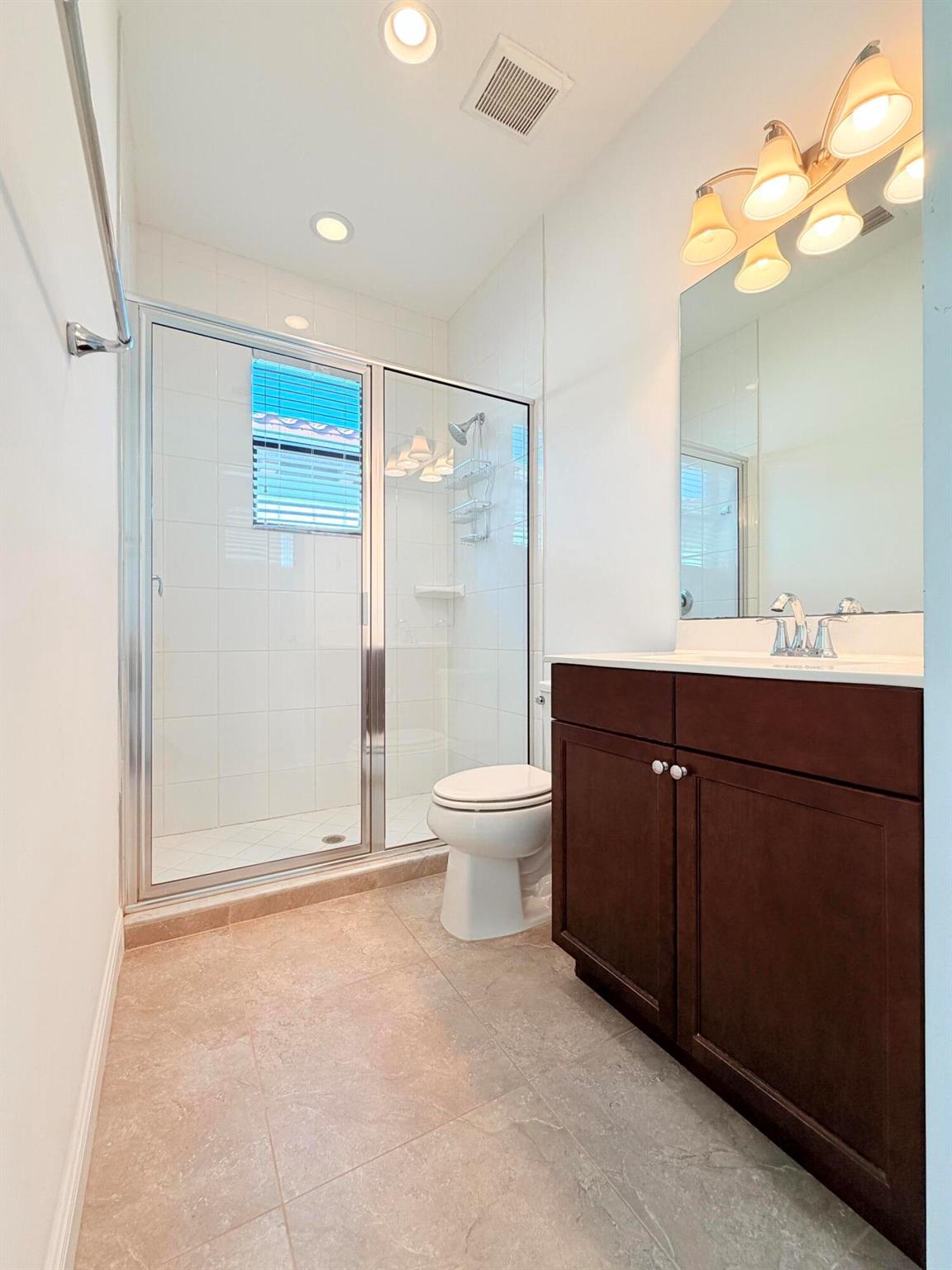 ALTON - Residential Lease