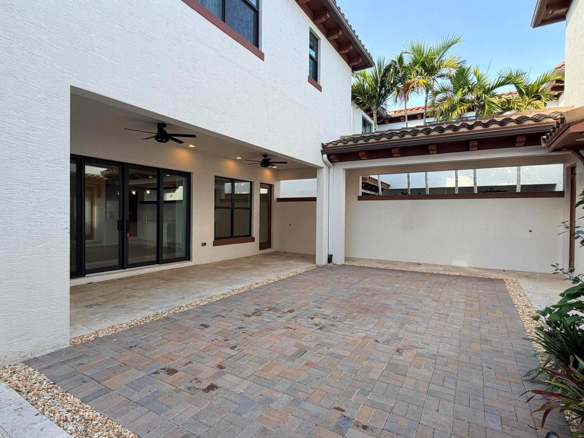 ALTON - Residential Lease