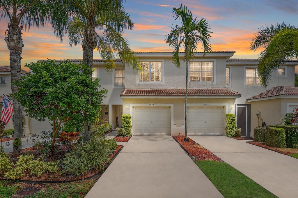 Photo of 9663 Lago Drive, Boynton Beach, FL 33472 (MLS # R11118926)