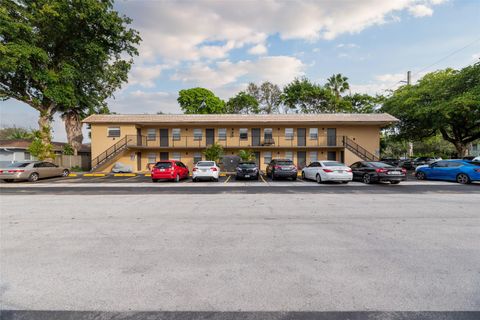 1151 NE 17th Ct 27 Fort Lauderdale FL 33305