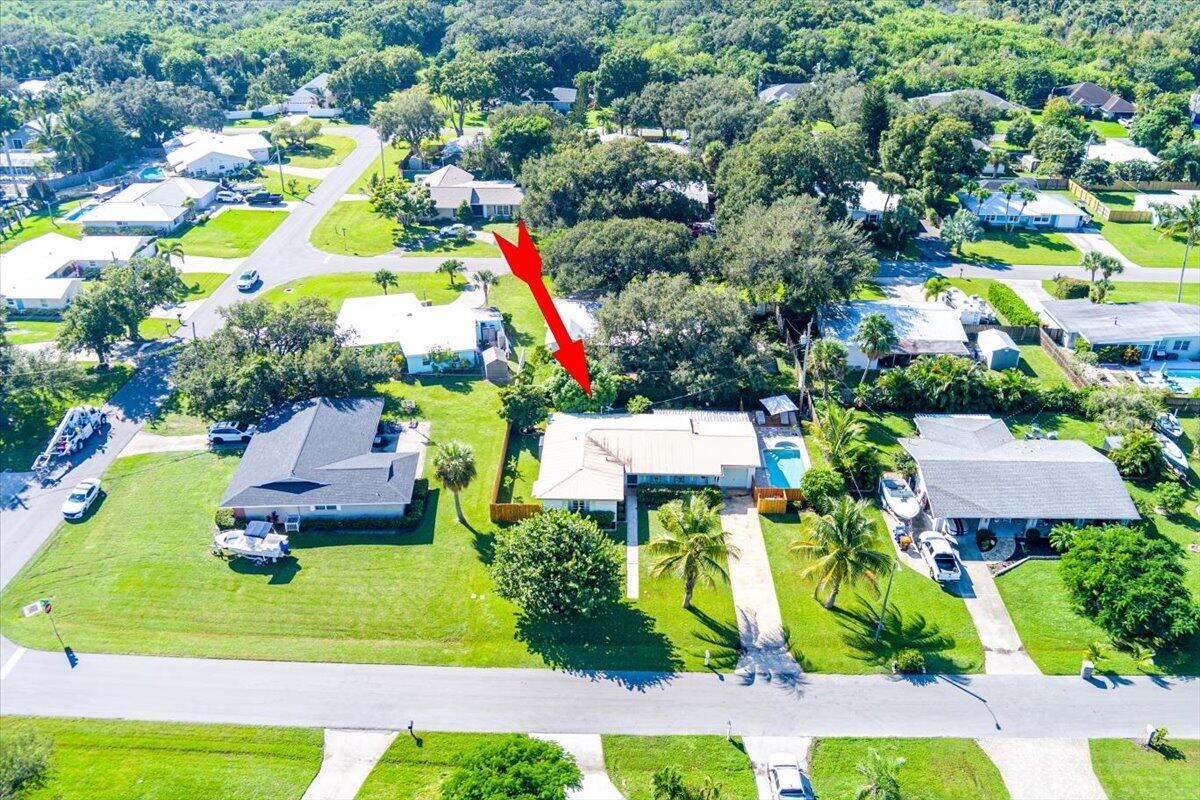 VERO SHORES UNIT 1 - Residential