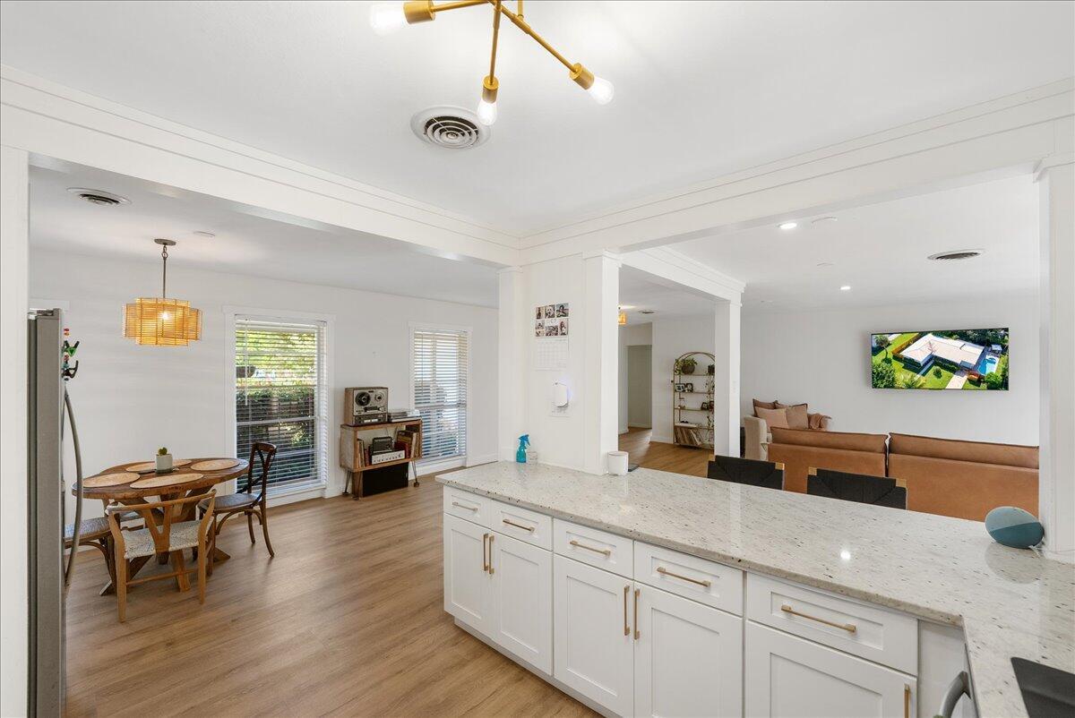 VERO SHORES UNIT 1 - Residential