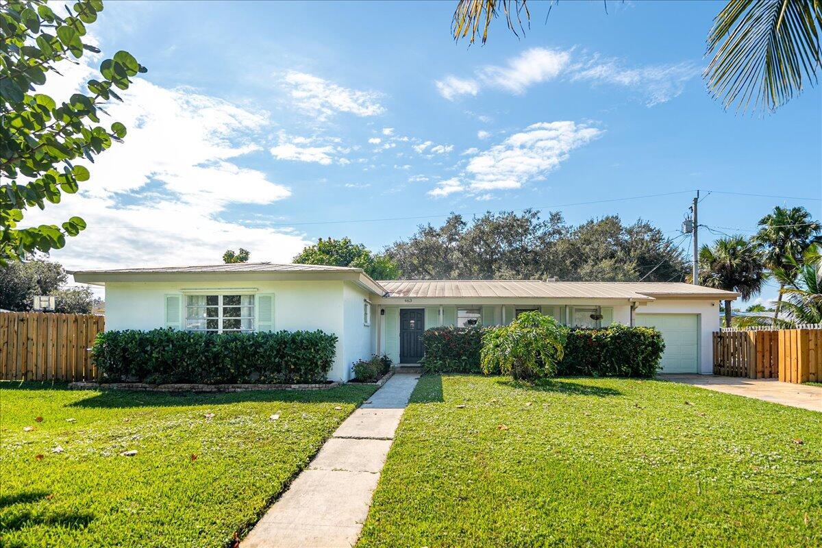 VERO SHORES UNIT 1 - Residential