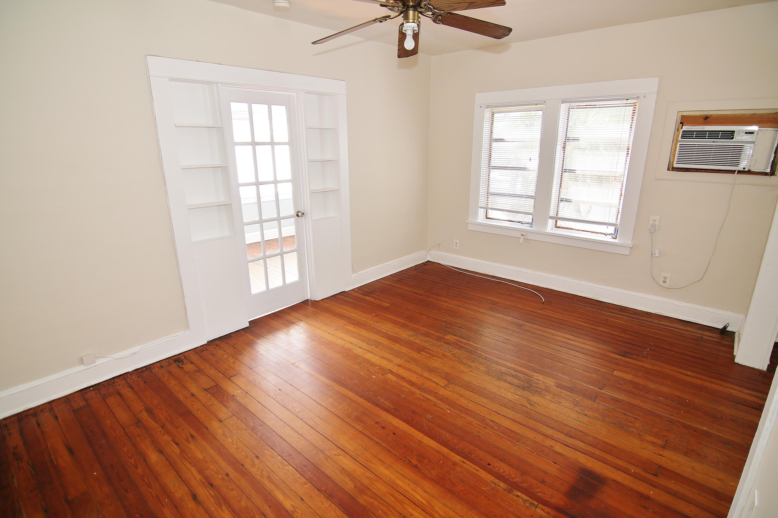 LAKE WORTH TOWN OF - Residential Lease