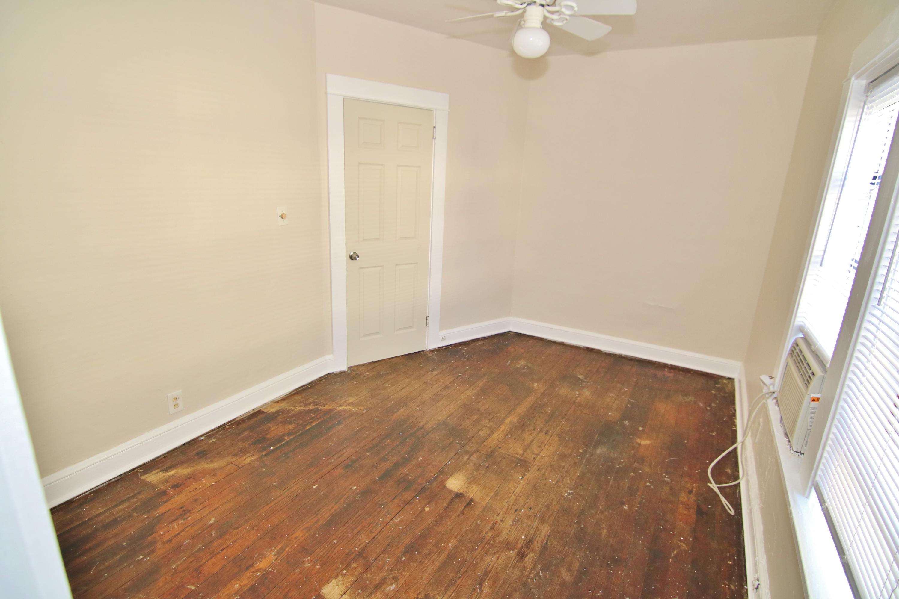 LAKE WORTH TOWN OF - Residential Lease