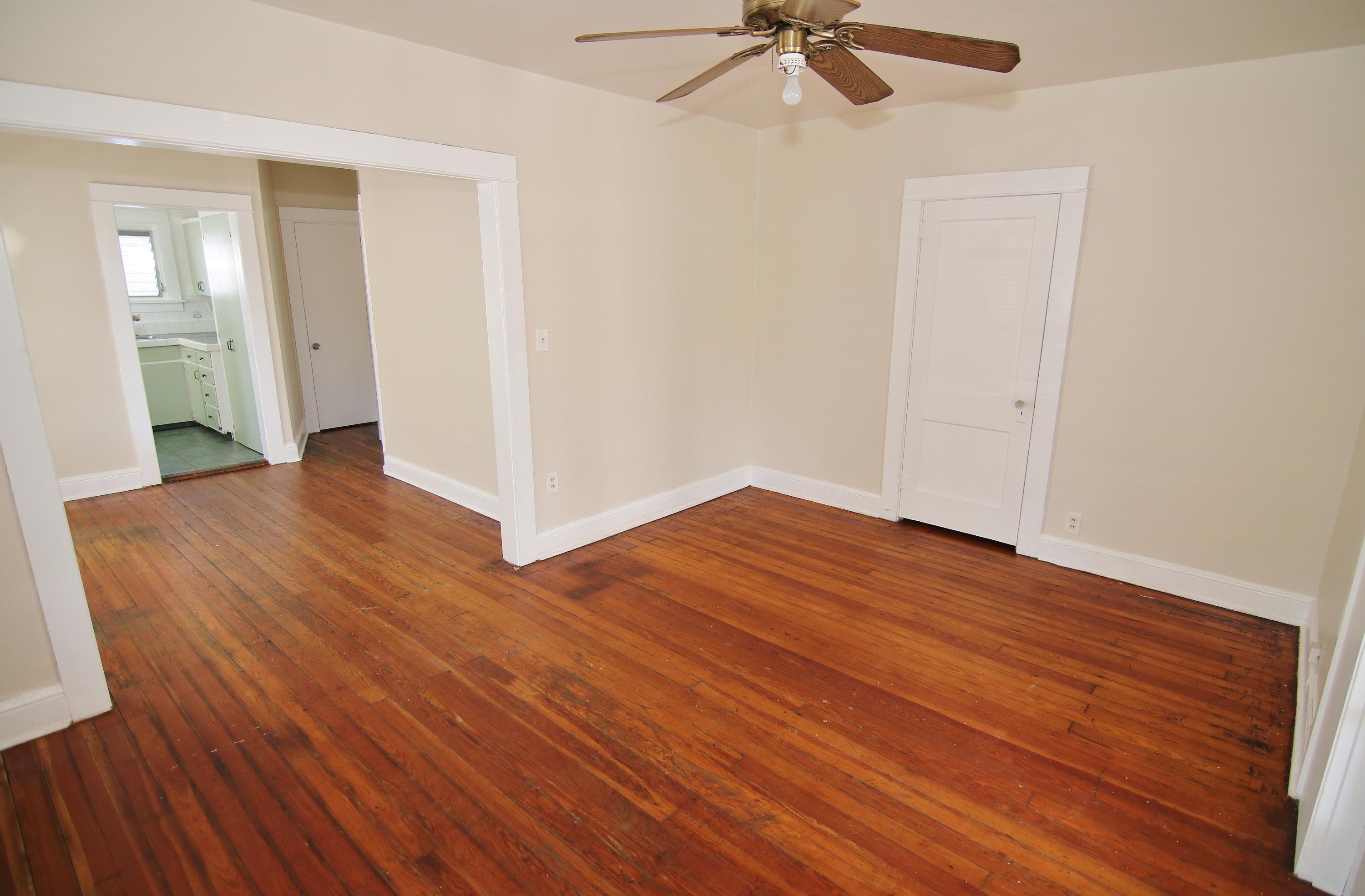 LAKE WORTH TOWN OF - Residential Lease