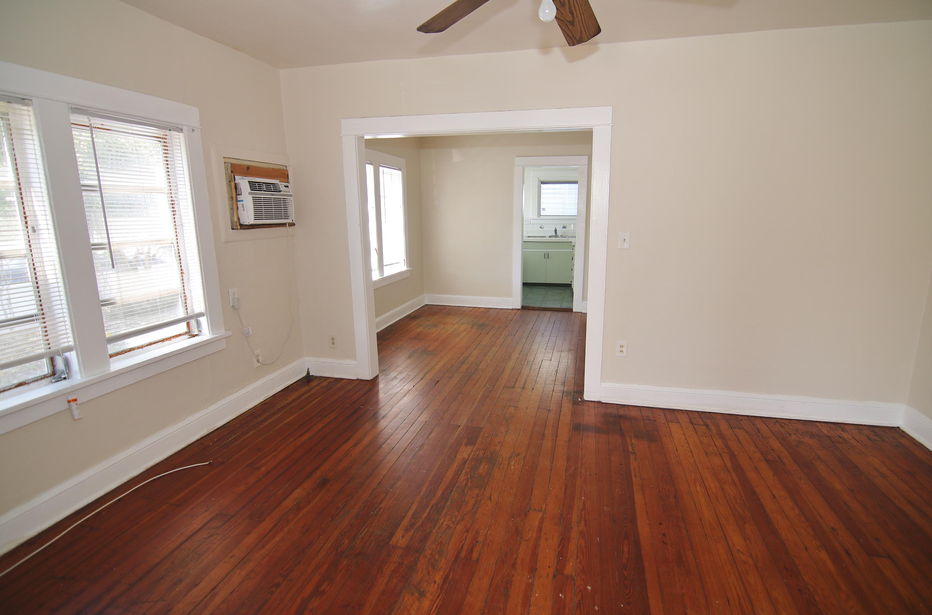 LAKE WORTH TOWN OF - Residential Lease