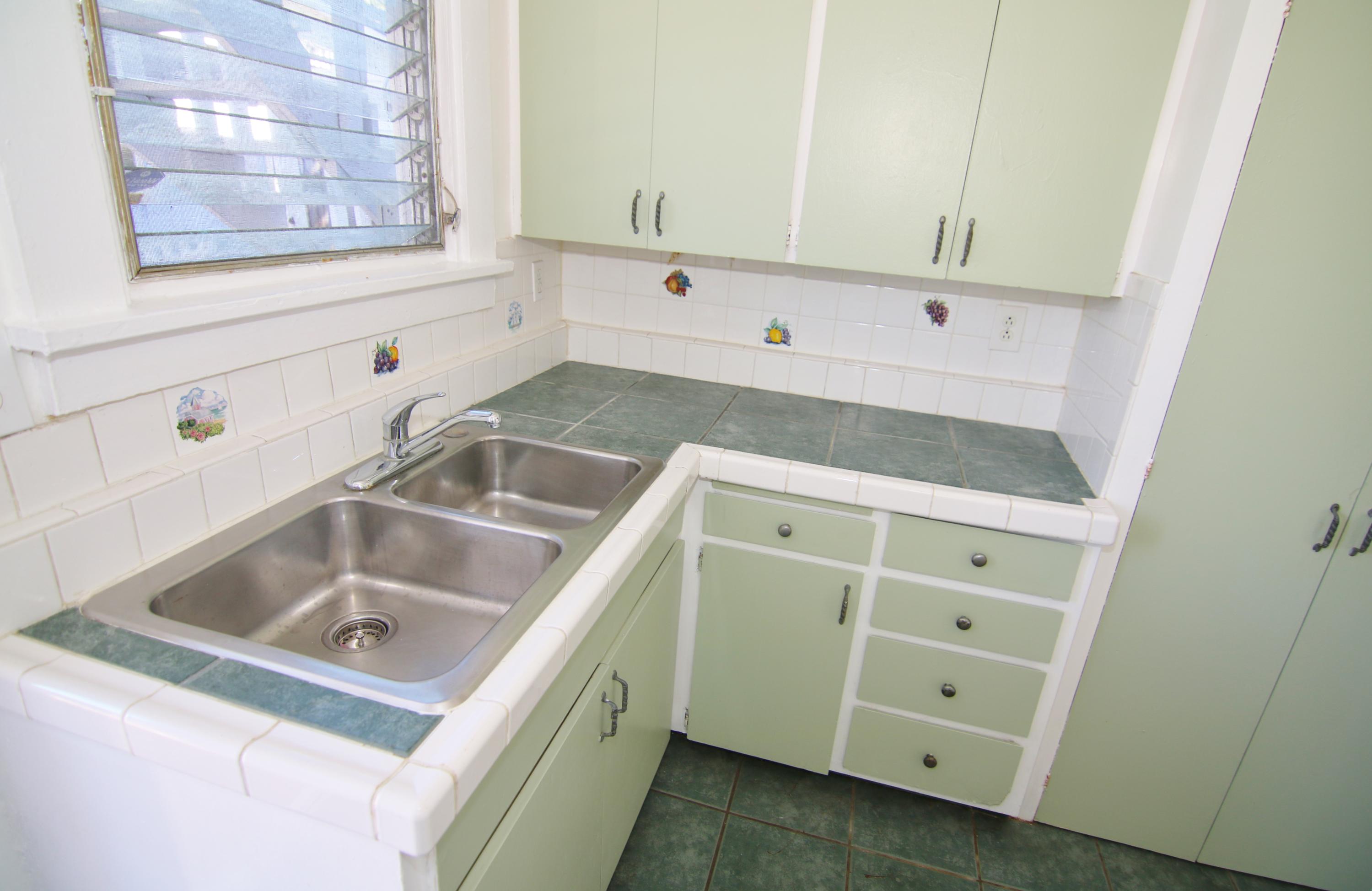 LAKE WORTH TOWN OF - Residential Lease