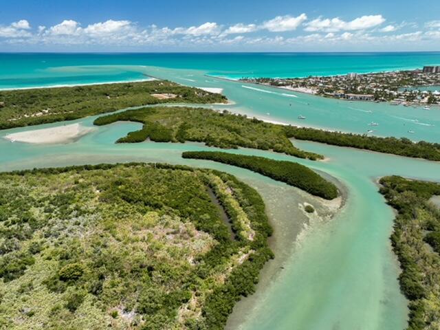 CORAL COVE BEACH SECTION - Residential Lease