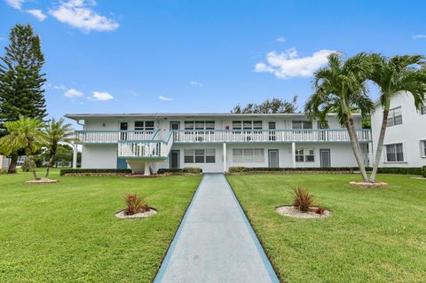 A home in Deerfield Beach