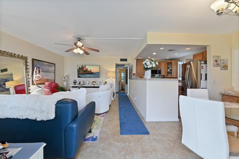 A home in Deerfield Beach