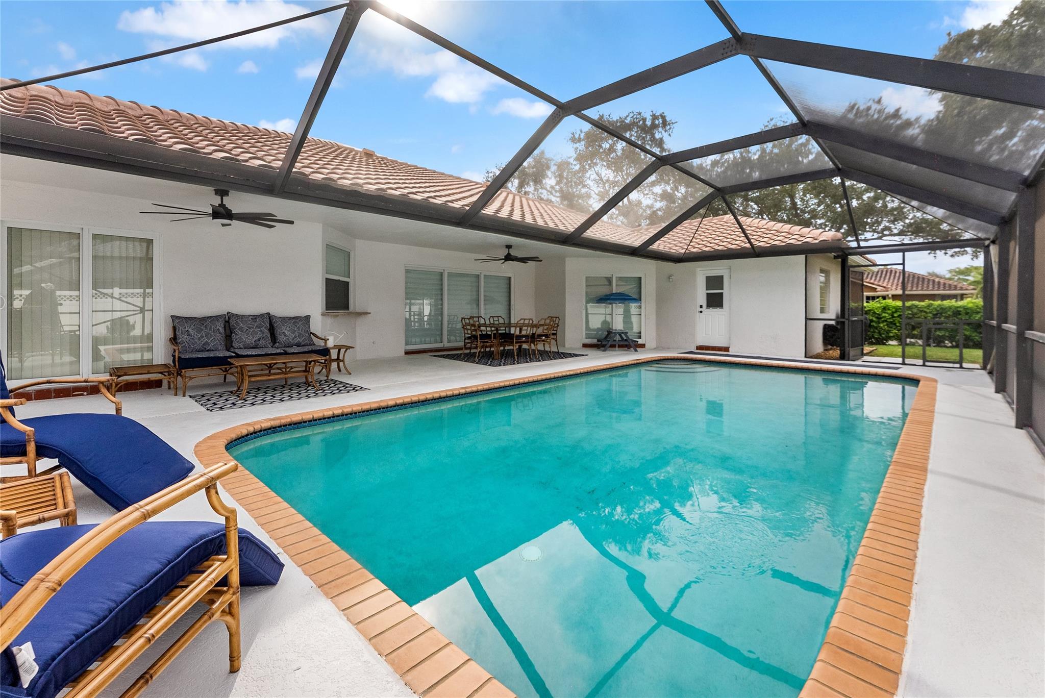 North Spgs 132-38 B - Residential