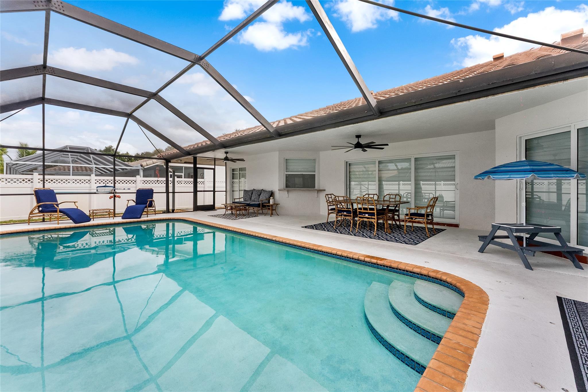 North Spgs 132-38 B - Residential