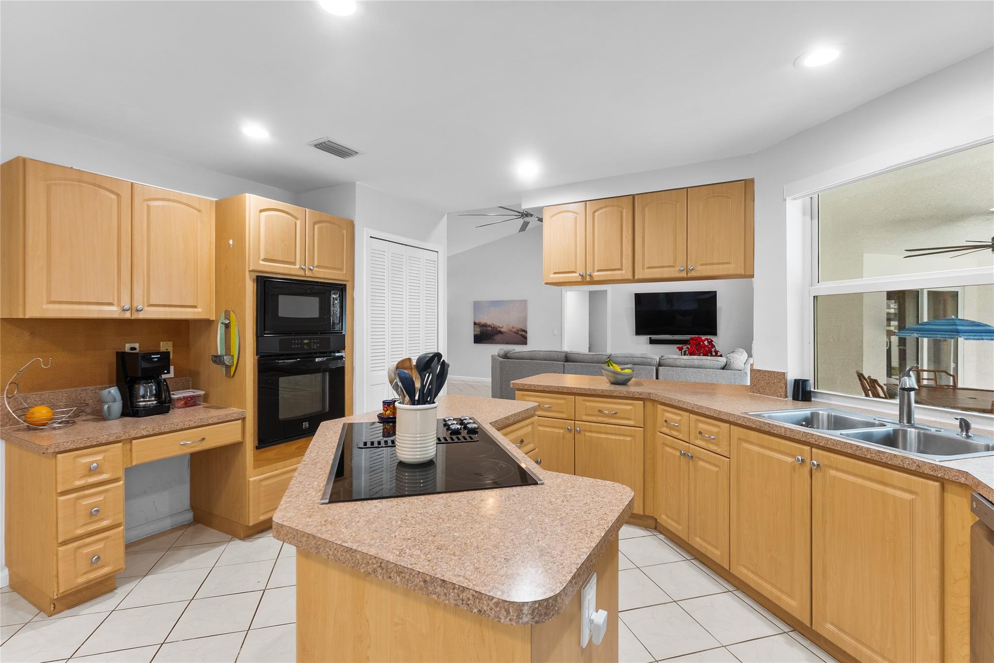 North Spgs 132-38 B - Residential