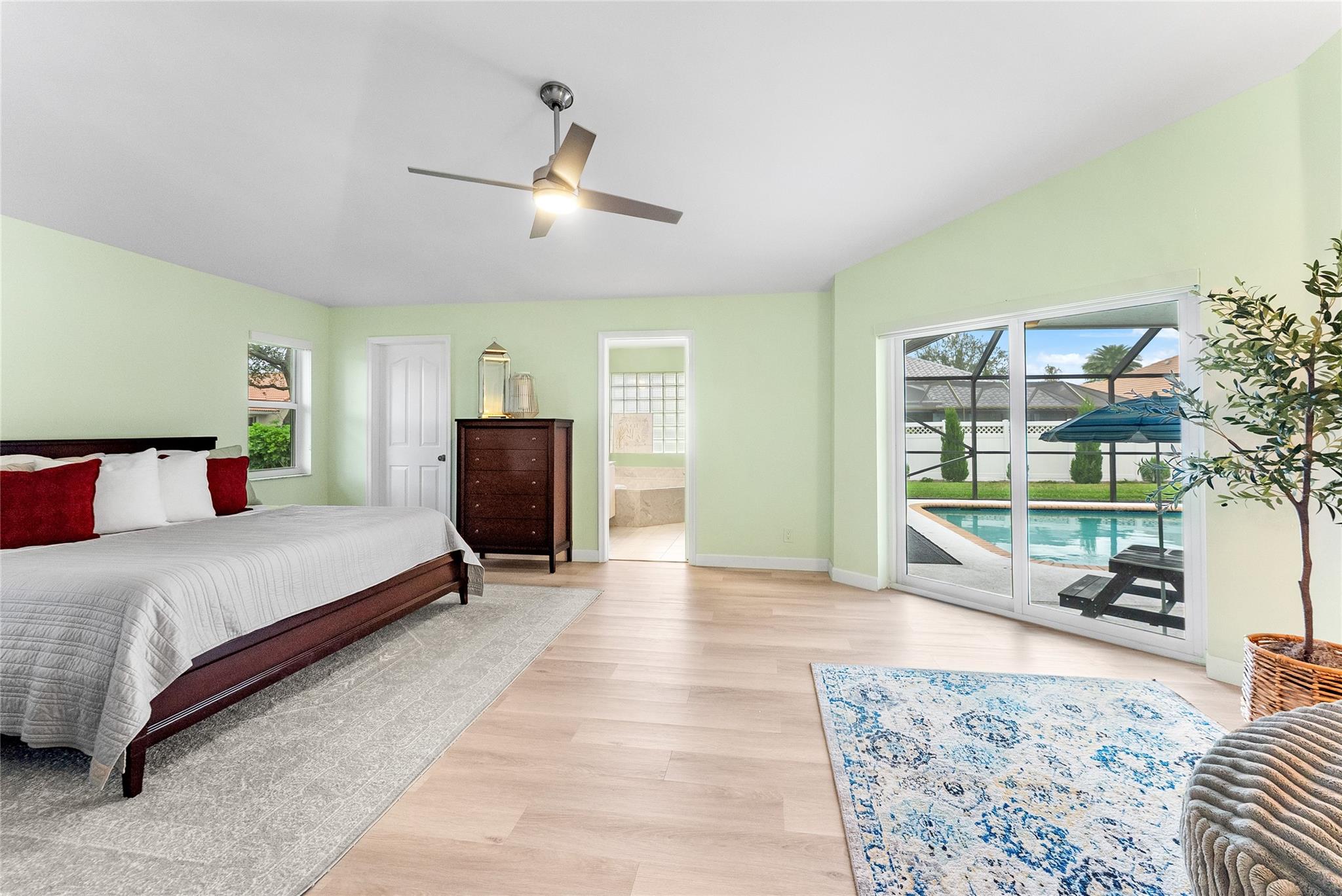 North Spgs 132-38 B - Residential