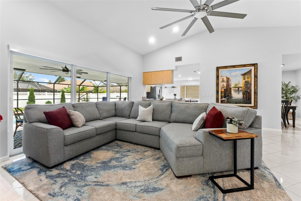 North Spgs 132-38 B - Residential